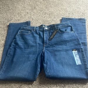 Lee Jeans